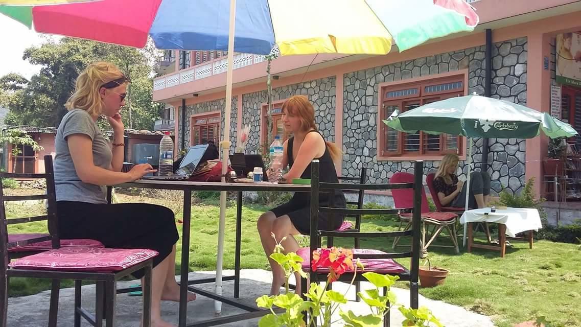 Galaxy Inn Guest House Ποκάρα Εξωτερικό φωτογραφία